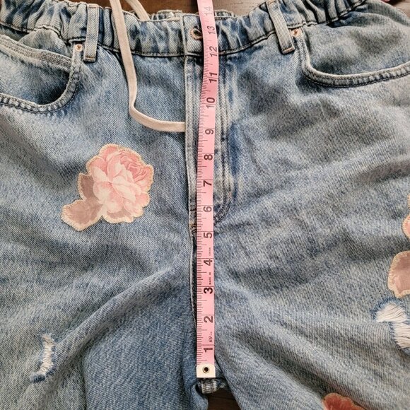 Free People Blue Floral Jean Shorts - Picture 7 of 8